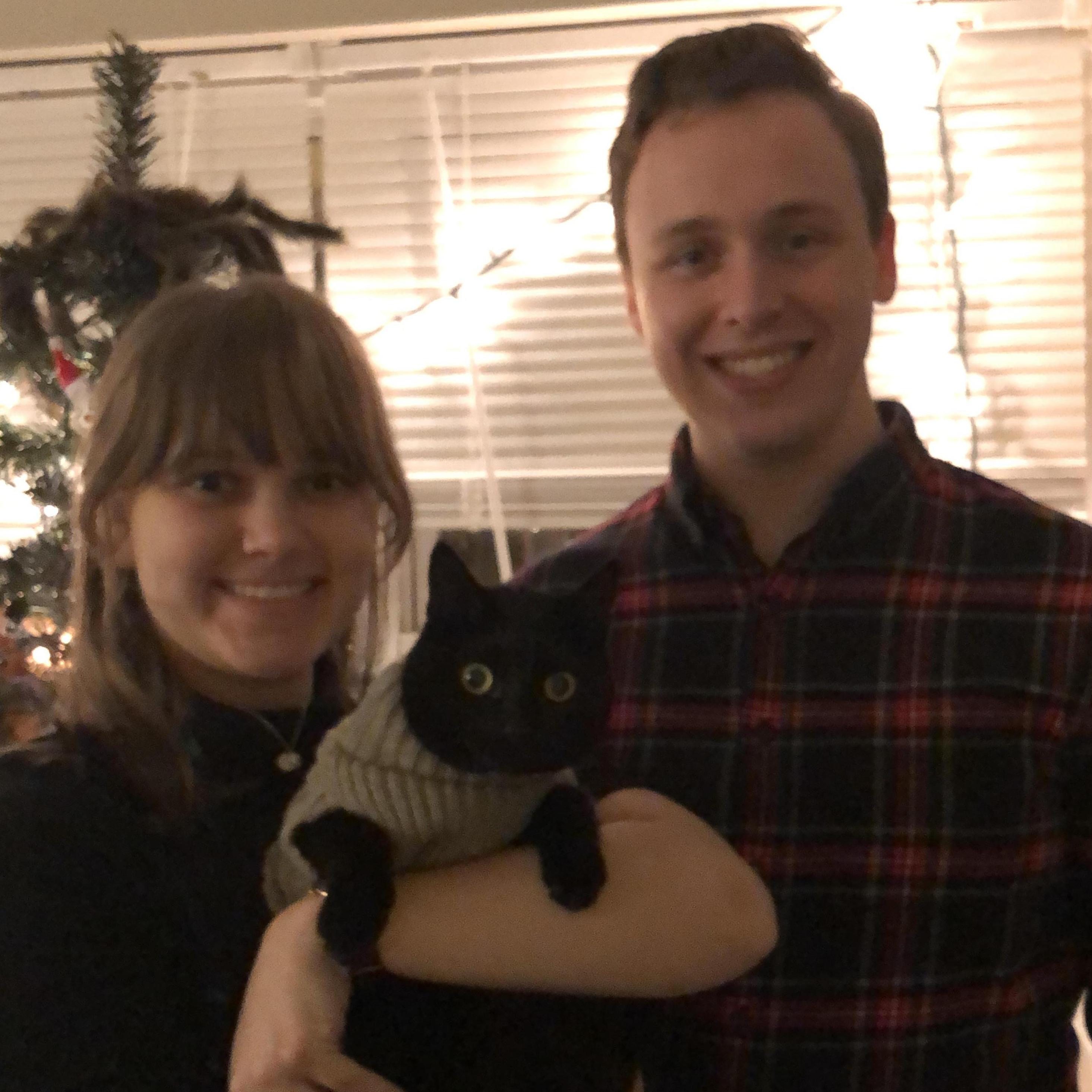 2018 - Christmas Family Photo - Why is that meatloaf wearing a sweater?