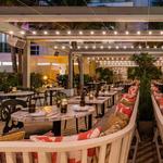 NEARBY RESTAURANTS