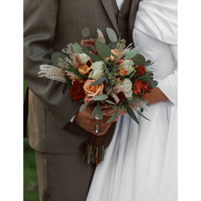 My Papa's walked with me down the aisle on my special day.