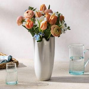 Iris Ruffle Vase | Le Creuset