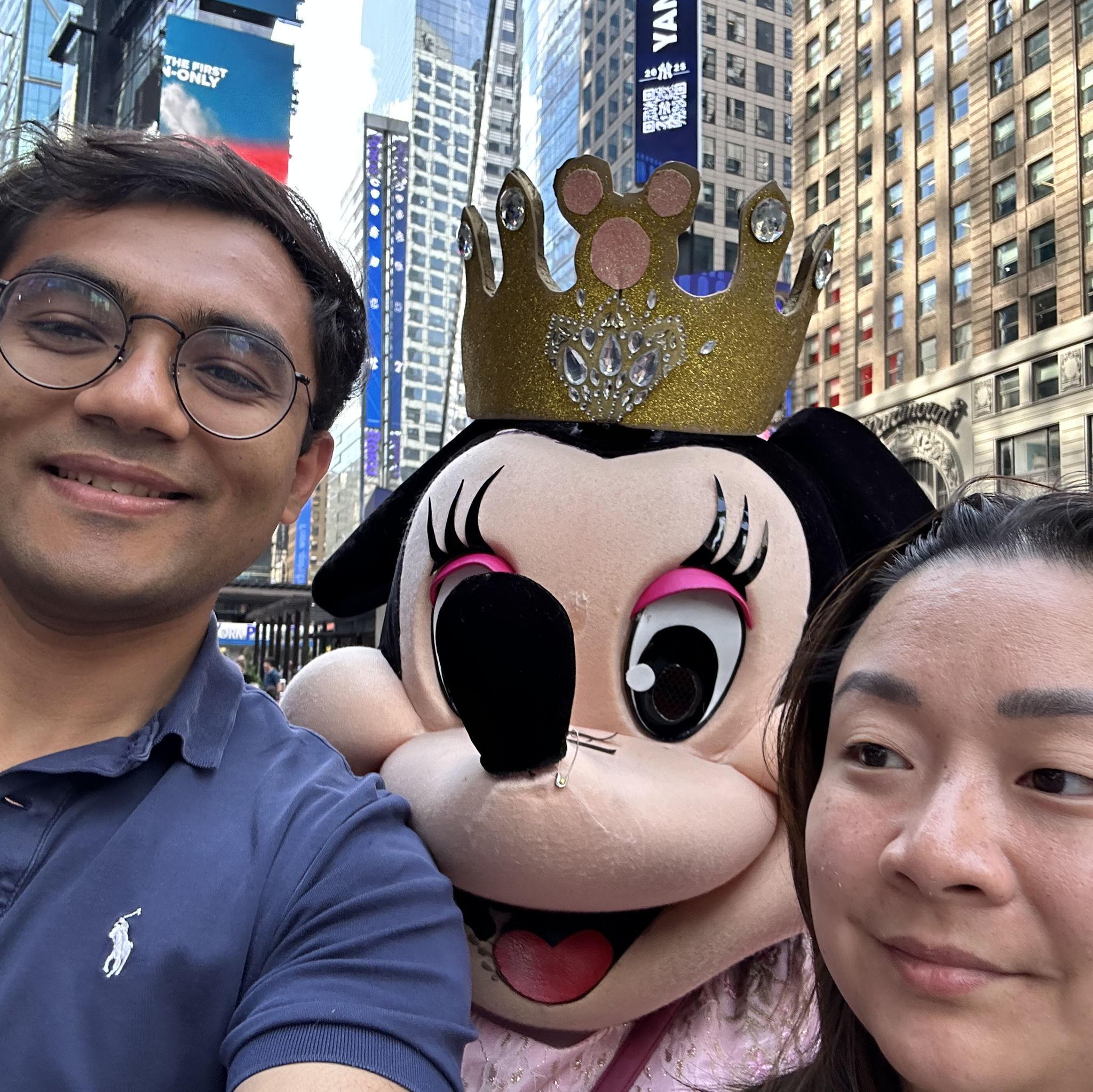 photobombed by a Minnie Mouse scammer in NYC