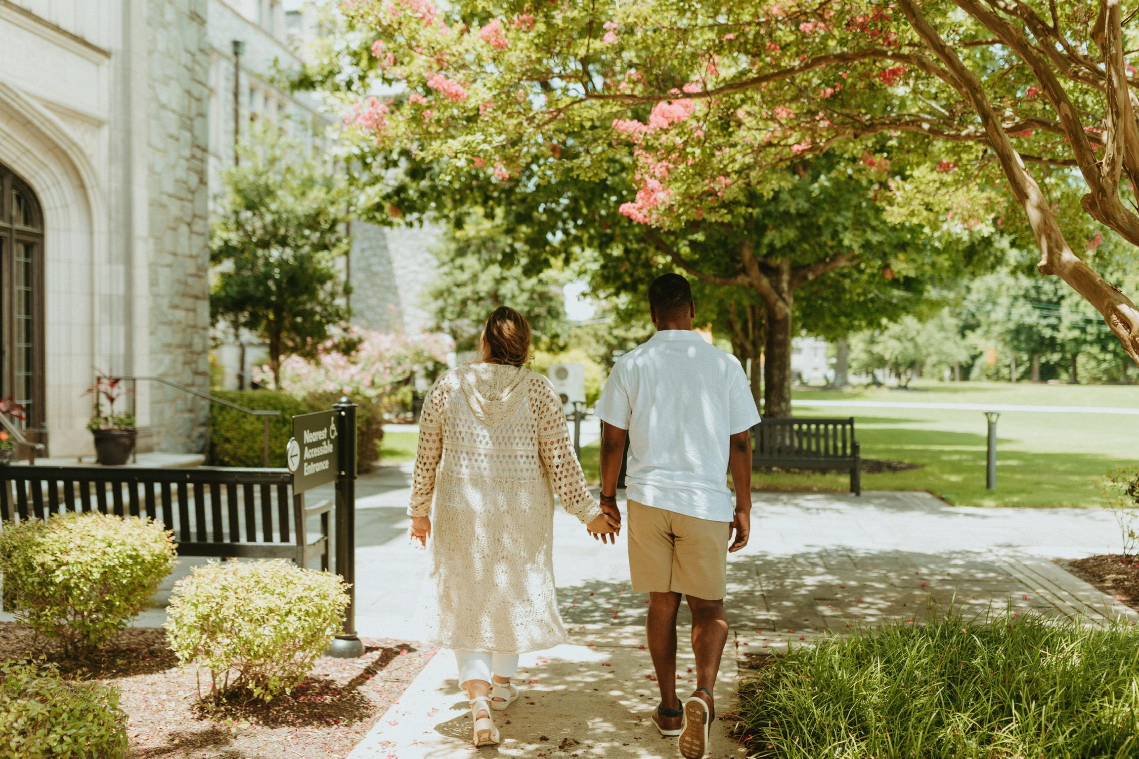 The Wedding Website of Lisanne Edelman and Campbell Walker