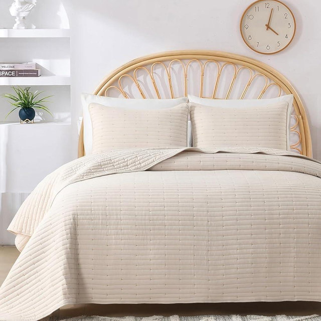 HIARUO Quilt Set Queen Size, 3 Pieces Bedspread Coverlet Comforter Set Lightweight Thin Bedding Blanket with 2 Pillow Covers Shams Modern Full Cover for All Season, Beige Cream Star Pattern
