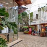 Paseo del Carmen Shopping Mall
