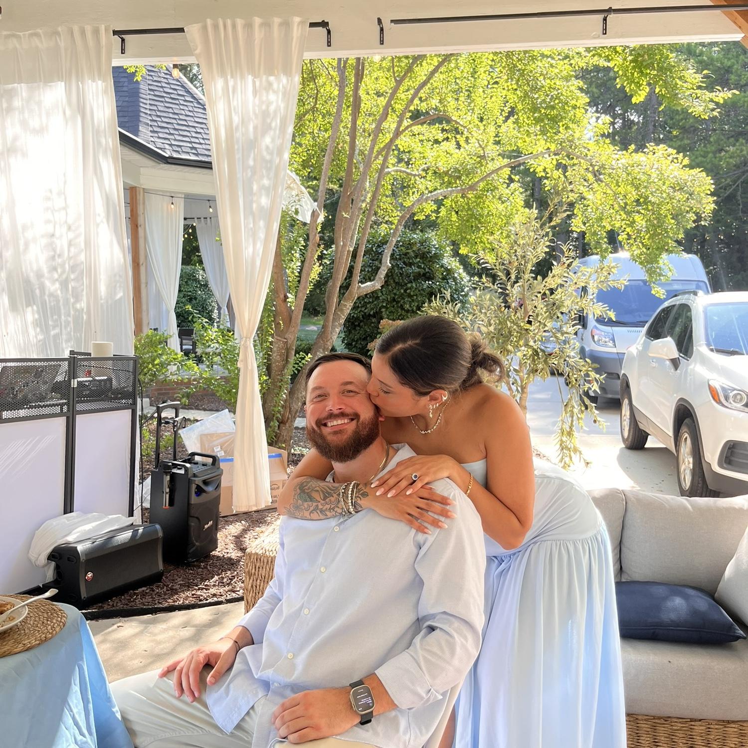 At Fabi's cousins wedding!