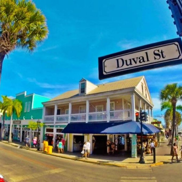 Duval Street Fun(d)