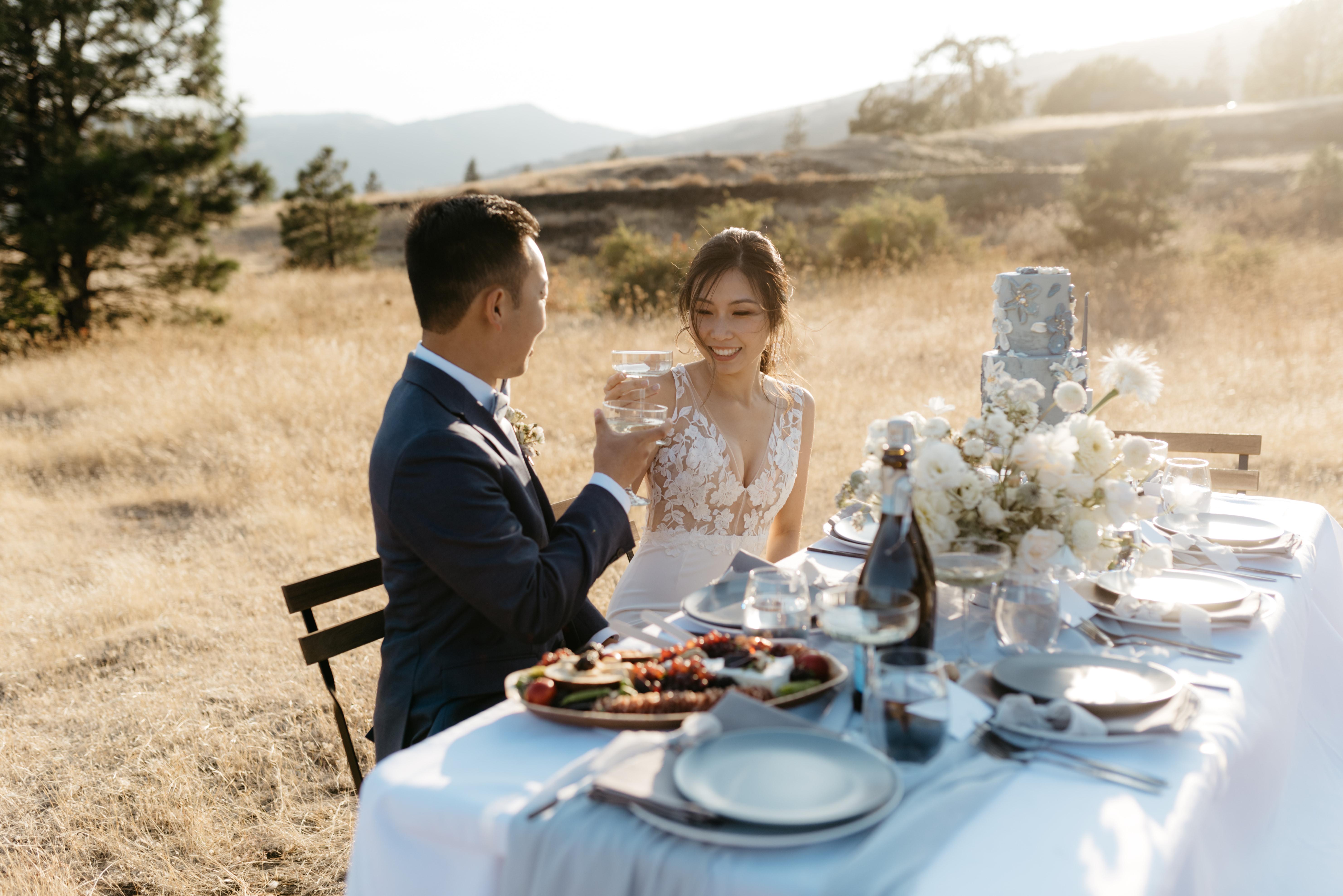 The Wedding Website of Vy Le and Tommy Ngo