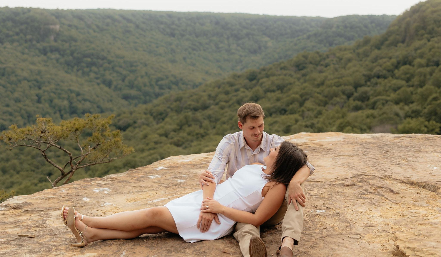 The Wedding Website of Jessica Hannah and Kross Goodman