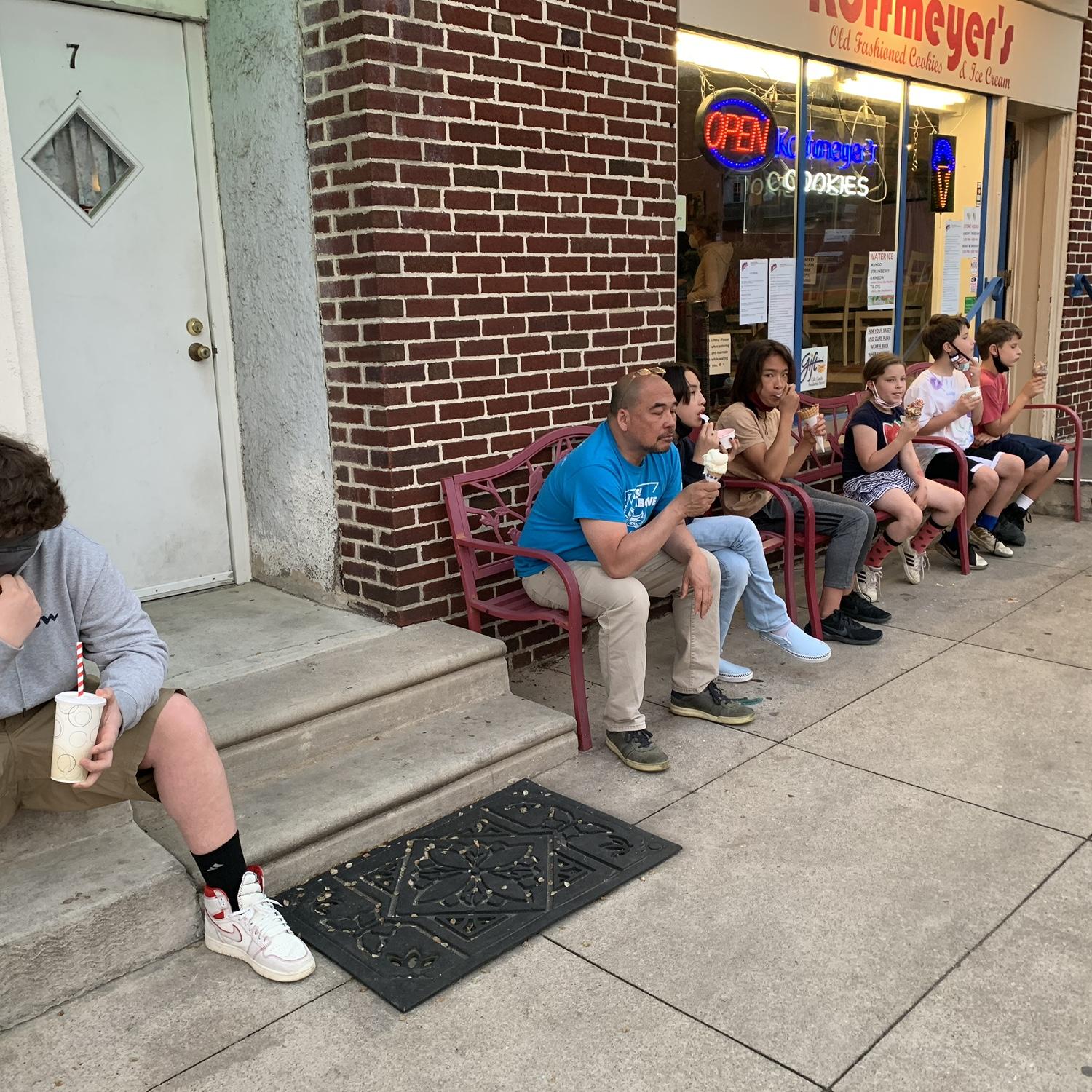 Early days...6 kids getting to know each other.