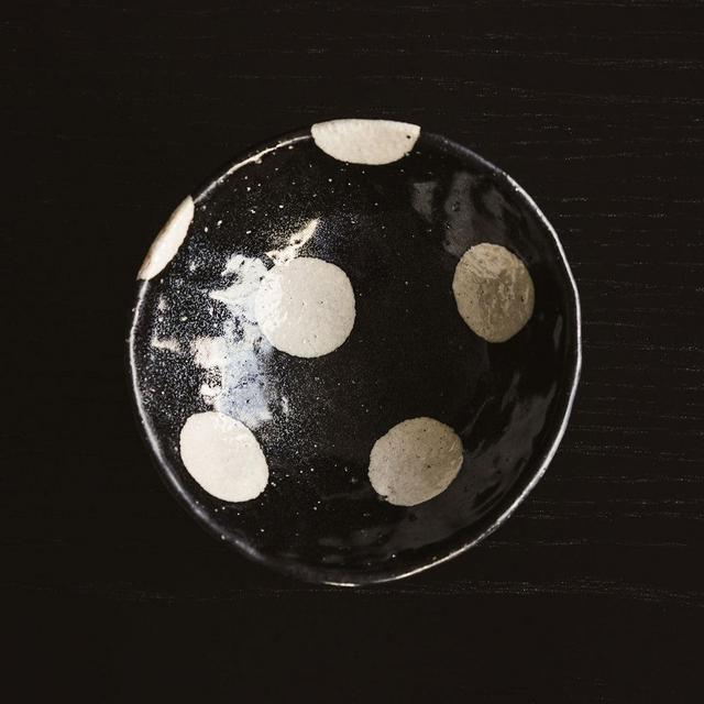 Polka-dot Oval Bowl