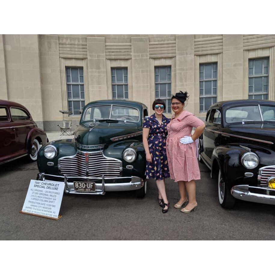 Sammi and Nicole (bridesmaid) dressed up for 1940's day