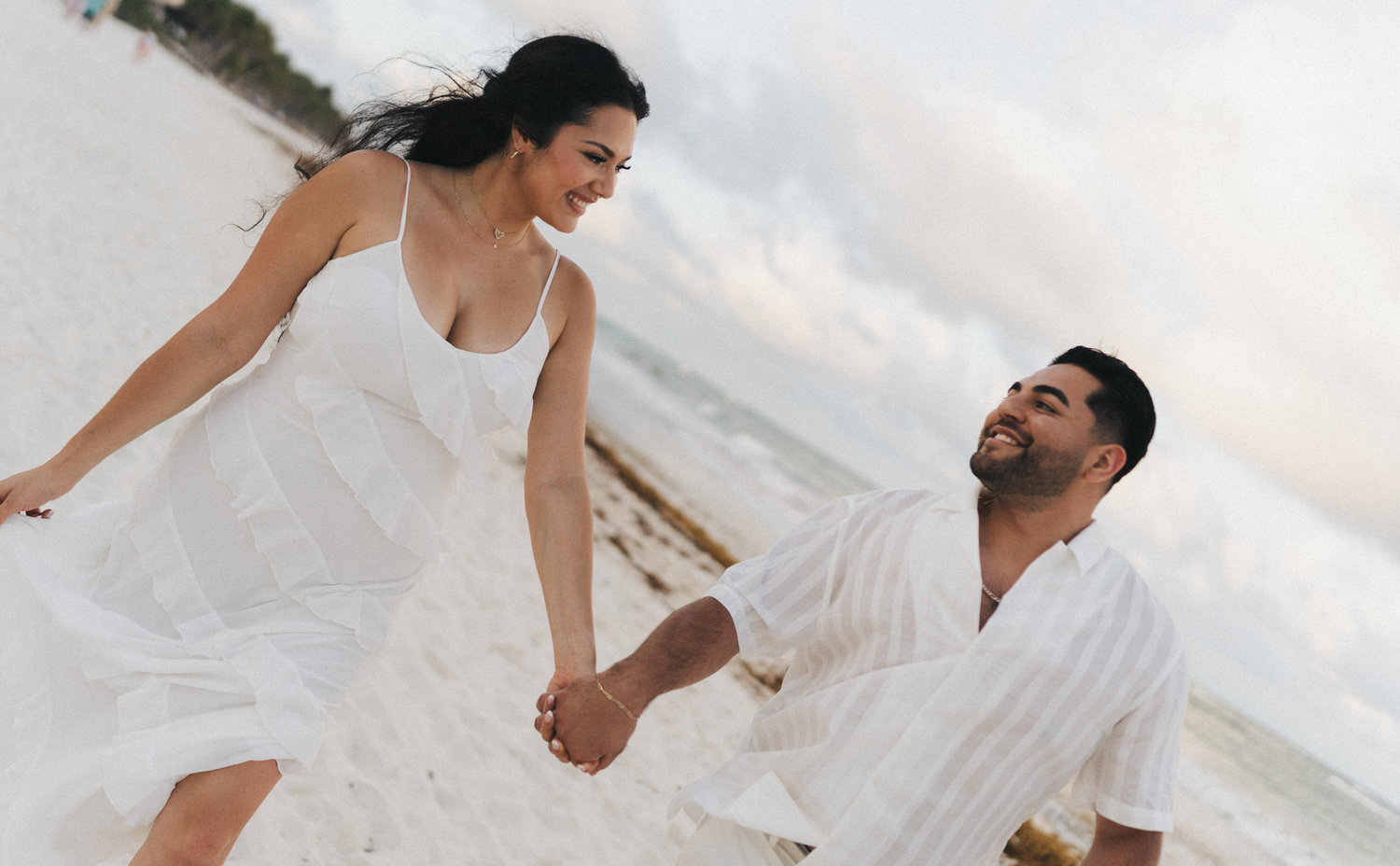 The Wedding Website of Arianna Teyechea-Gonzalez and Carlos Ramirez Martinez