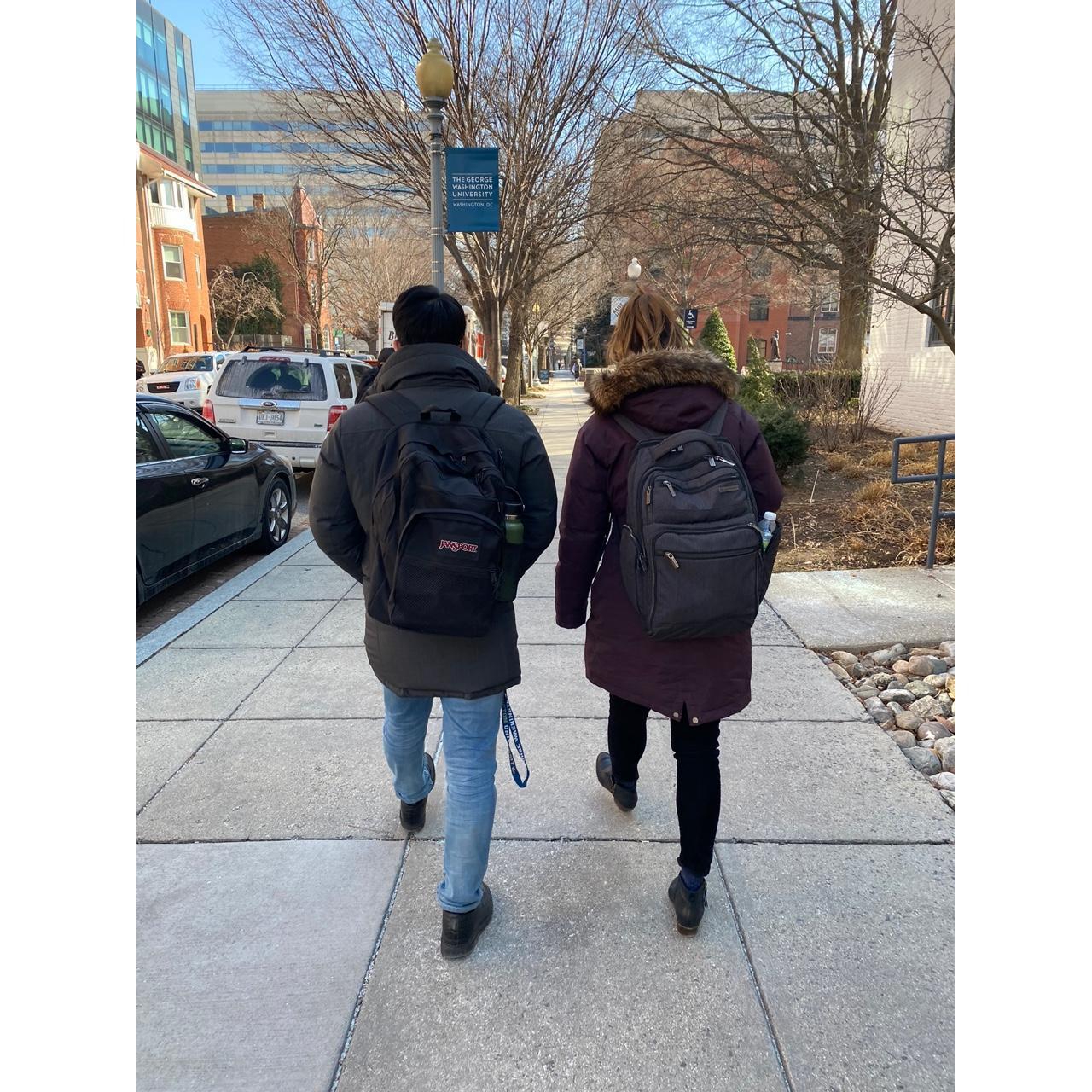 BusanGirl and UlsanBoy walking to school