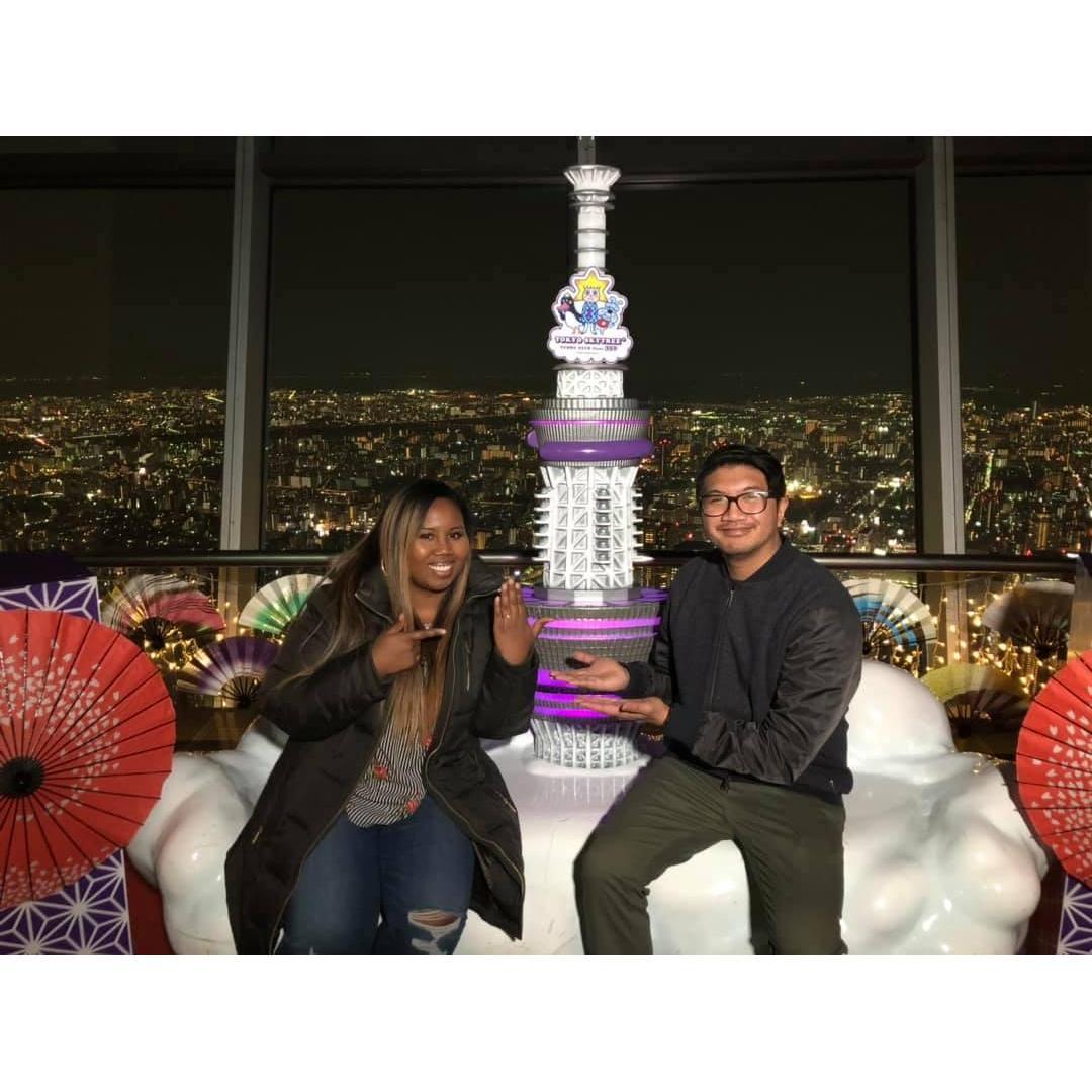 Proposal at the top of Tokyo Skytree in Japan