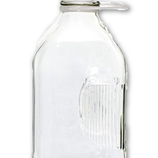The Dairy Shoppe Glass Milk Bottle, 2 quart/64 oz, Clear