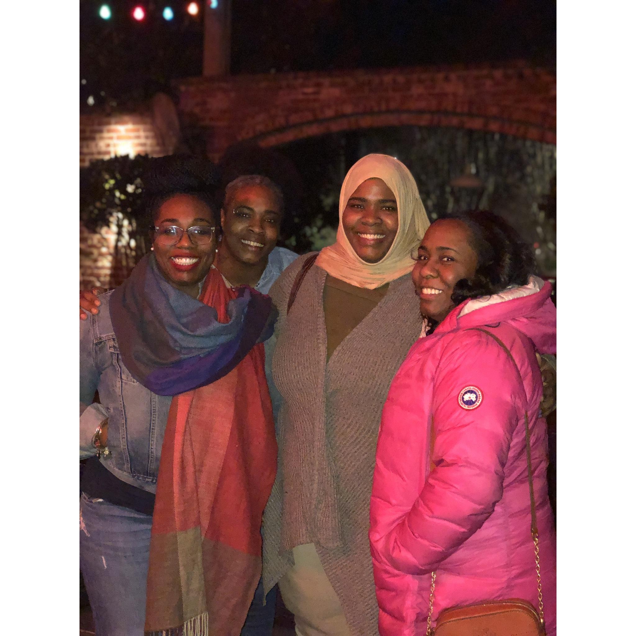 Aaliyah and three of her sisters