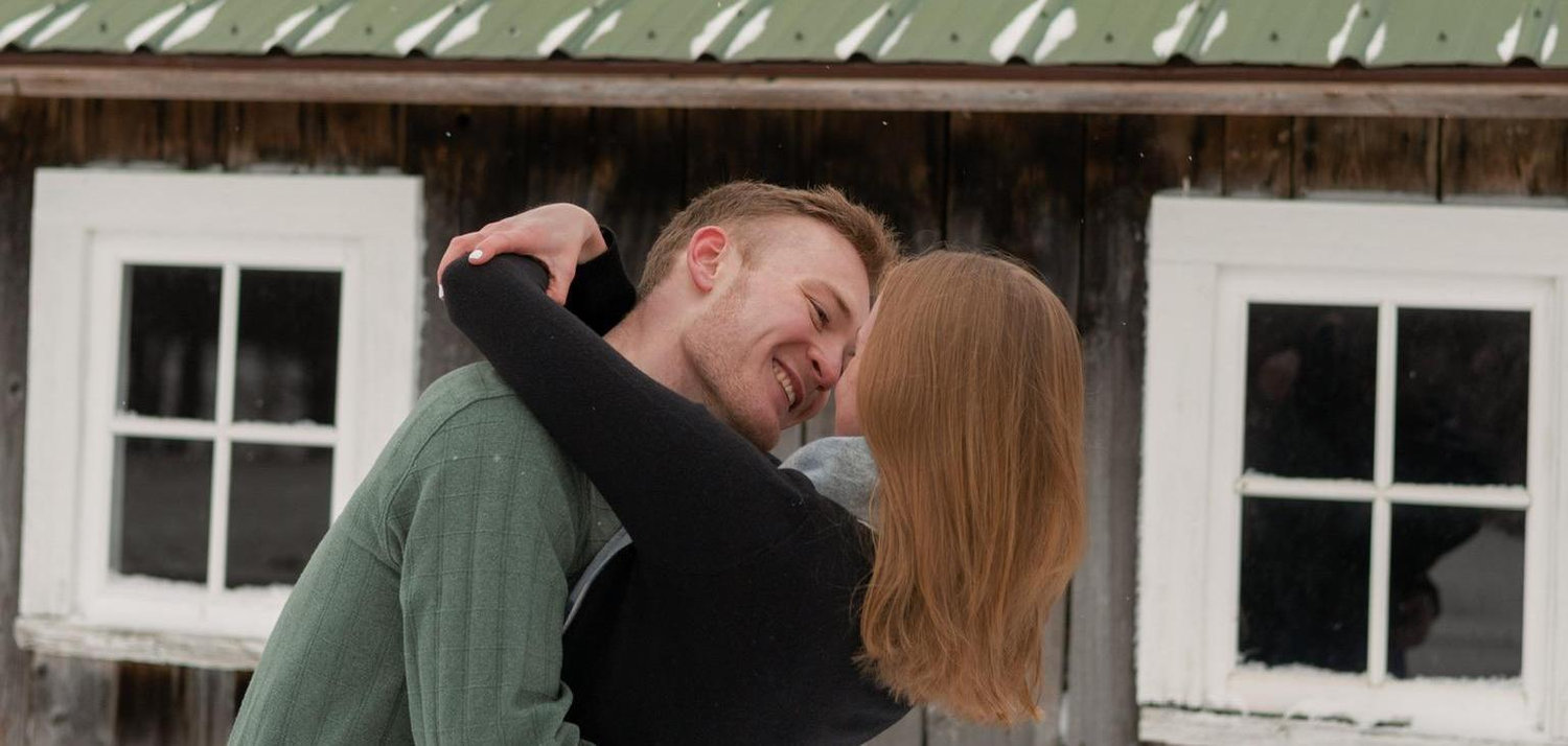 The Wedding Website of Isabelle Auch and Clay Jancek