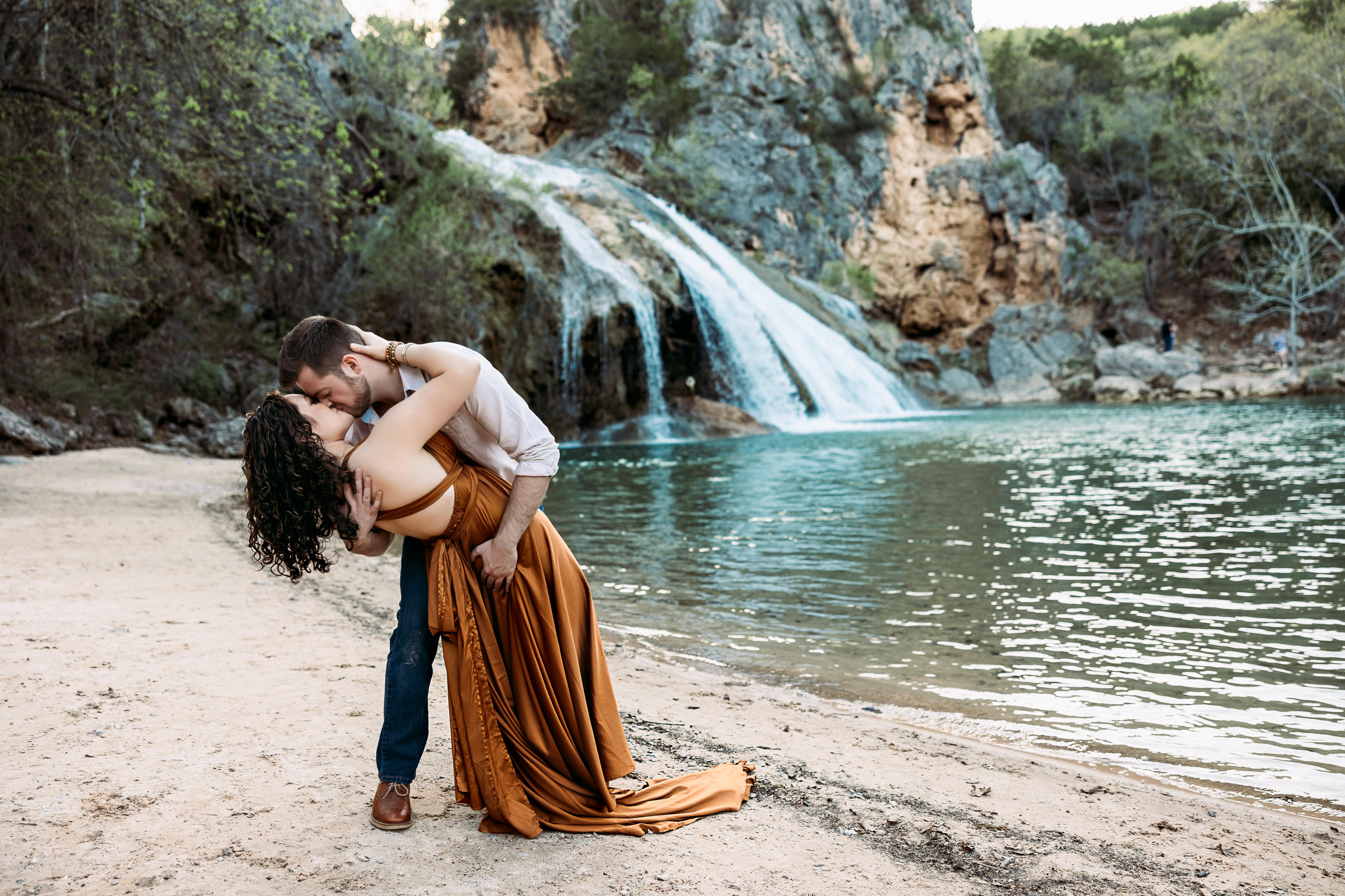 The Wedding Website of Jessica Macri and Jordan Williams