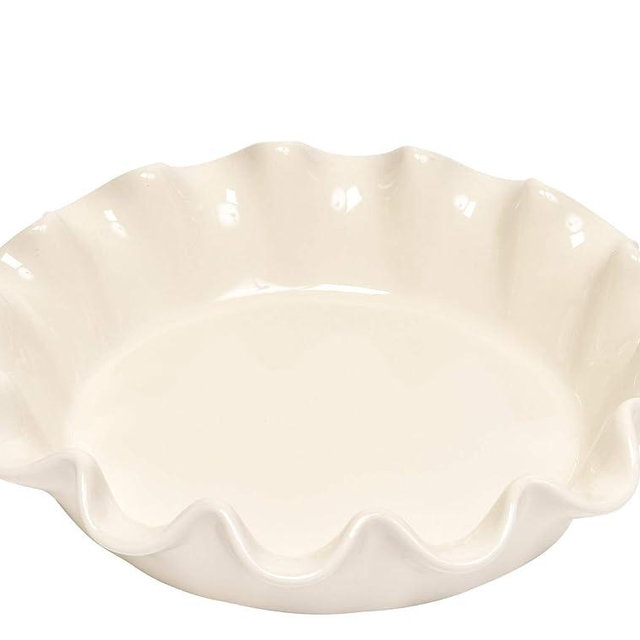 Emile Henry Made In France Ruffled 10.5" X 2.5" / 1.25qt pie dish, Clay
