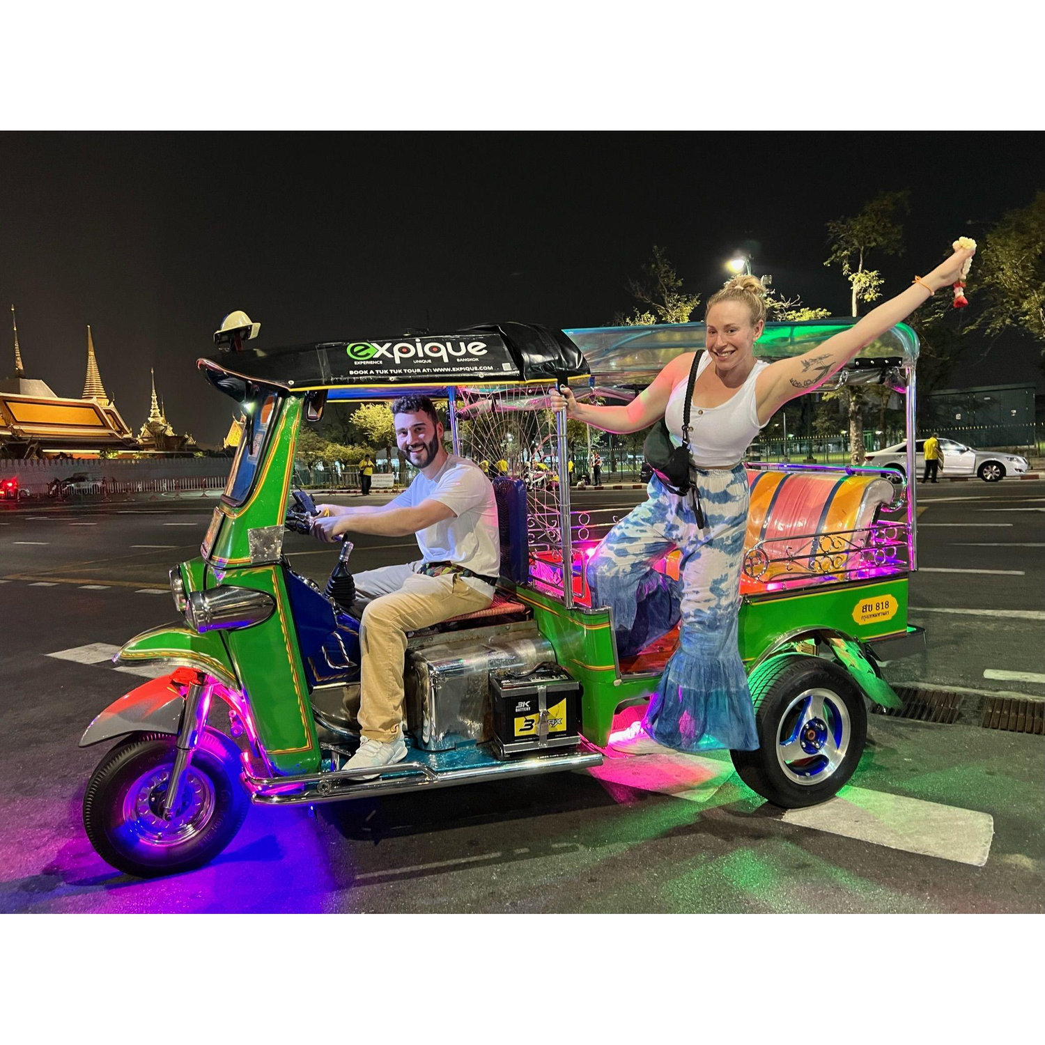Tuk tuk tour around Bangkok!