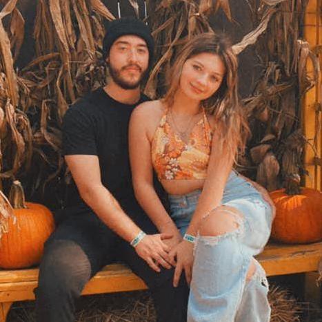 Pumpkin patch, the bride truly loves fall!