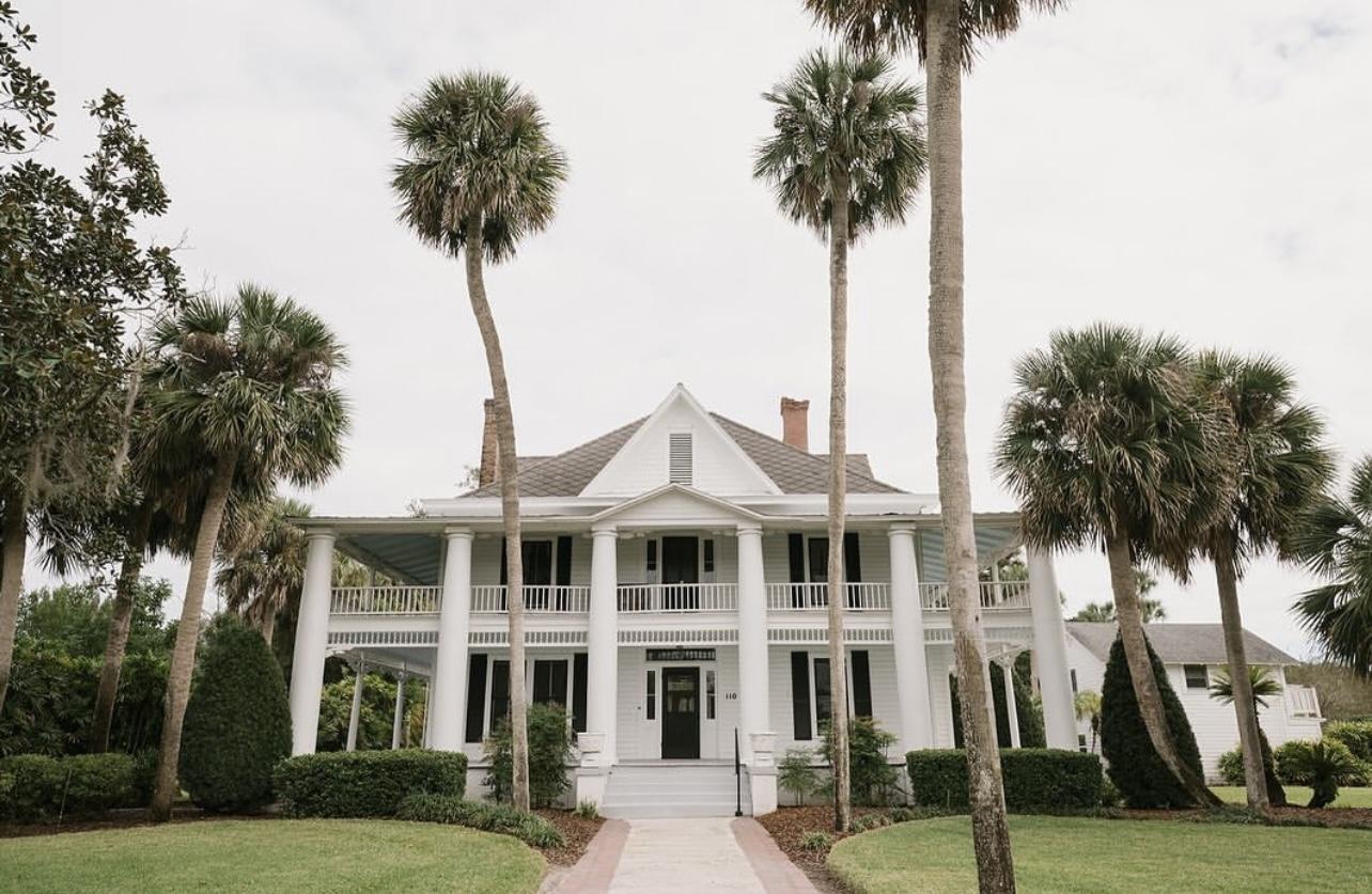 The Wedding Website of Cristina Cichocki and Zachary Cichocki