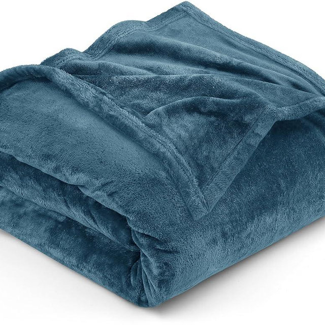 Utopia Bedding Fleece Blanket Queen Size Stone Blue 300GSM Luxury Fuzzy Soft Anti-Static Microfiber Bed Blanket (90x90 Inches)