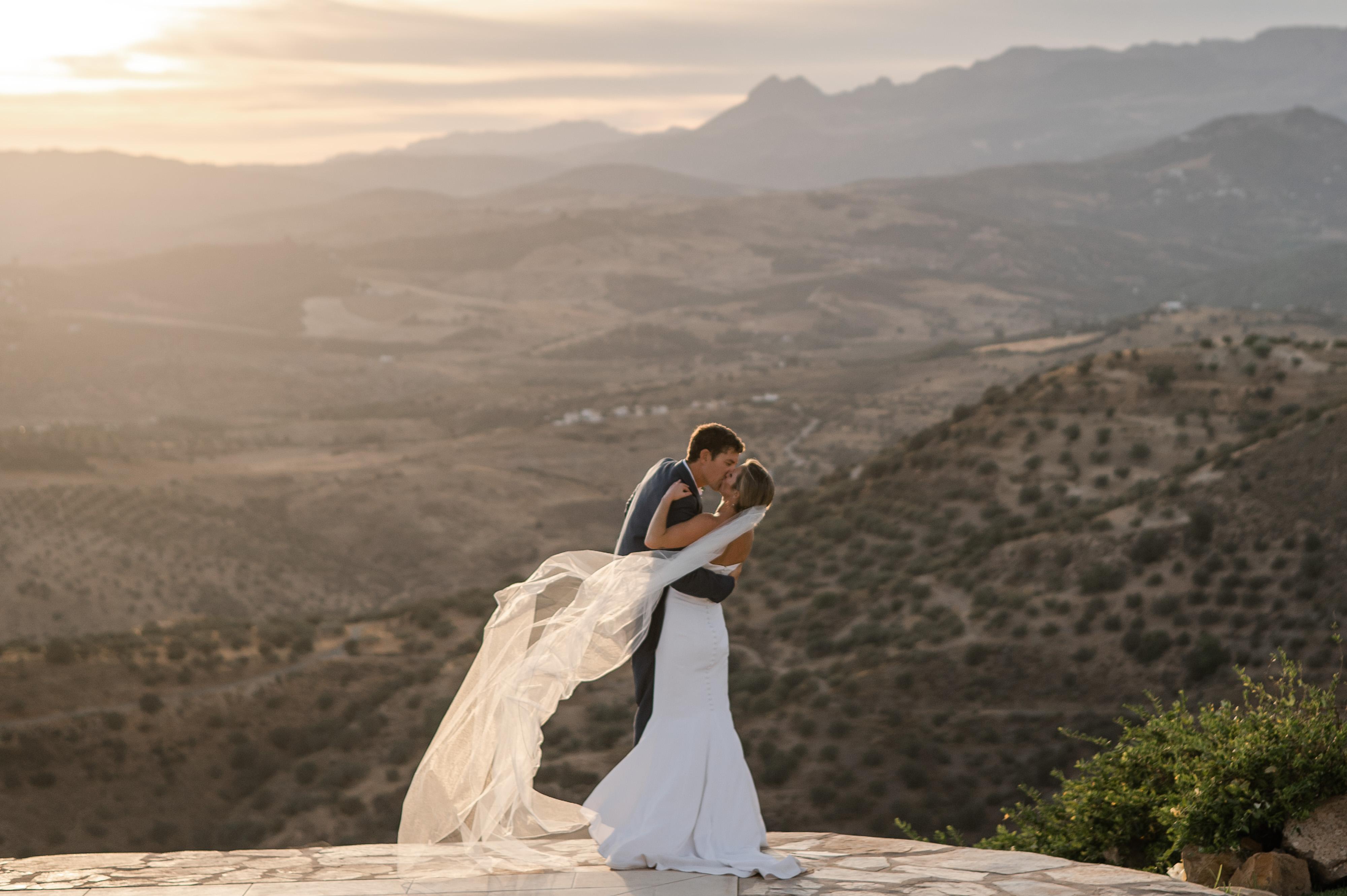 The Wedding Website of Meredith Mansfield and Chris Mansfield