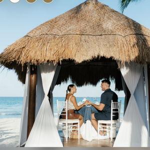 Cancún Experience: Beachfront Romantic Dinner for Two