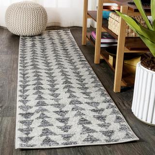 Aisha Moroccan Triangle Geometric Runner