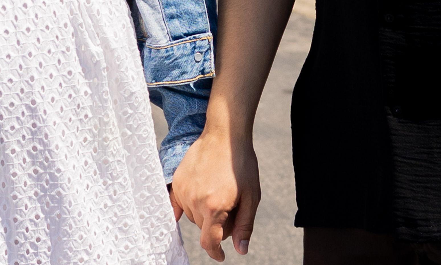 The Wedding Website of Jemzi Ortiz and Tony De La Paz