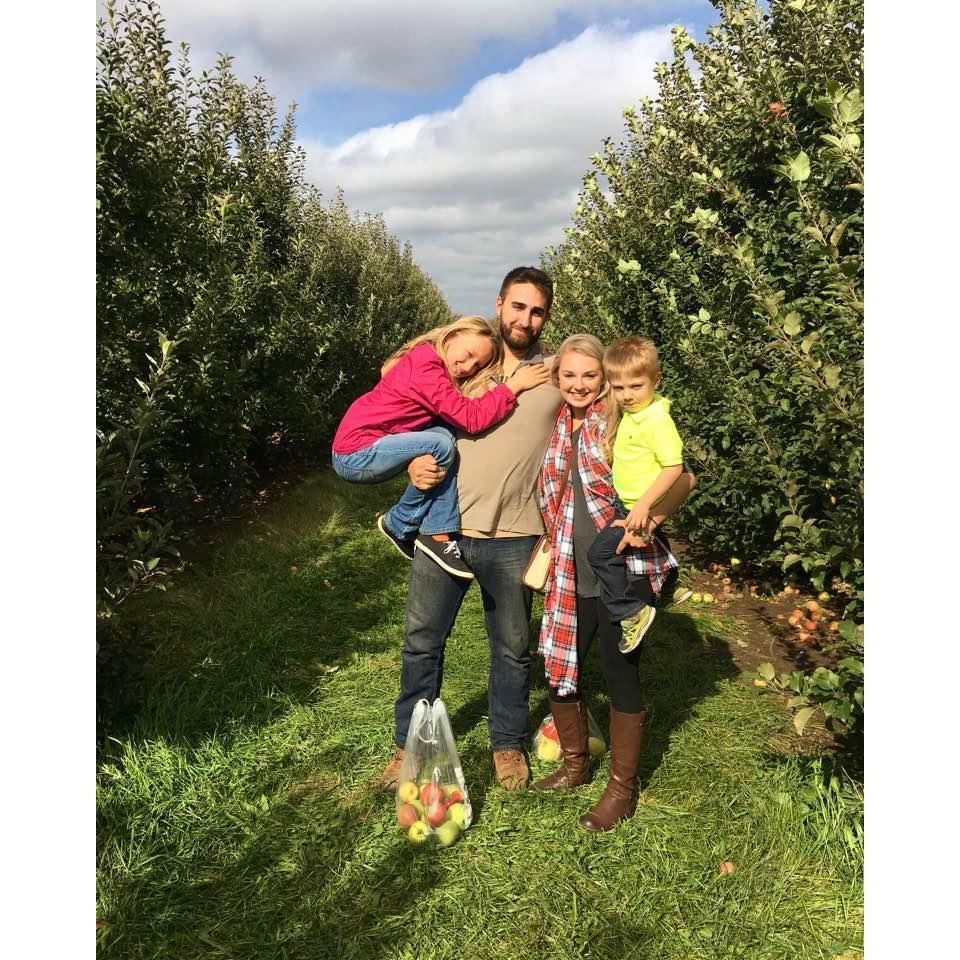October 2017 - A trip to Garwoods to apple pick with the kiddos!
