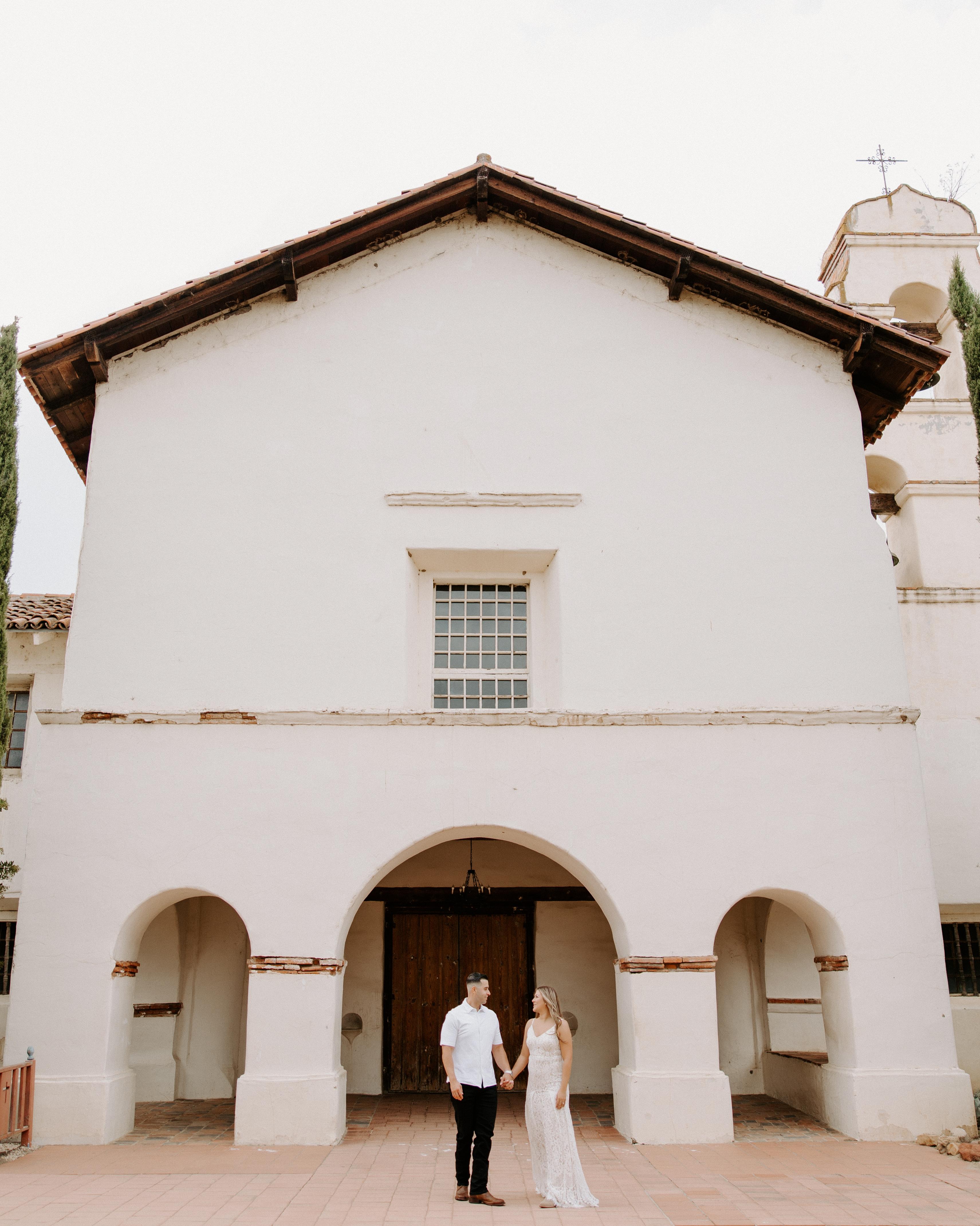 The Wedding Website of Diana Mena and Josue Garcia