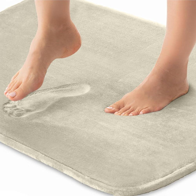 GORILLA GRIP Kids Memory Foam Bath Rugs, Soft Absorbent Velvet Bathroom Mats, Durable Dots on Underside, Machine Washable Bathmat, Carpet Rug Room Decor for Shower Floor, 42x24 Mat, Champagne