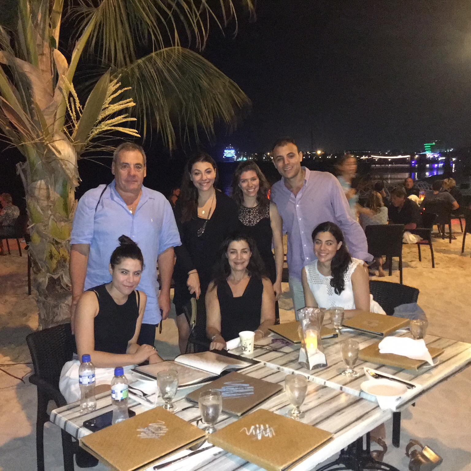 Family trip to Aruba <3