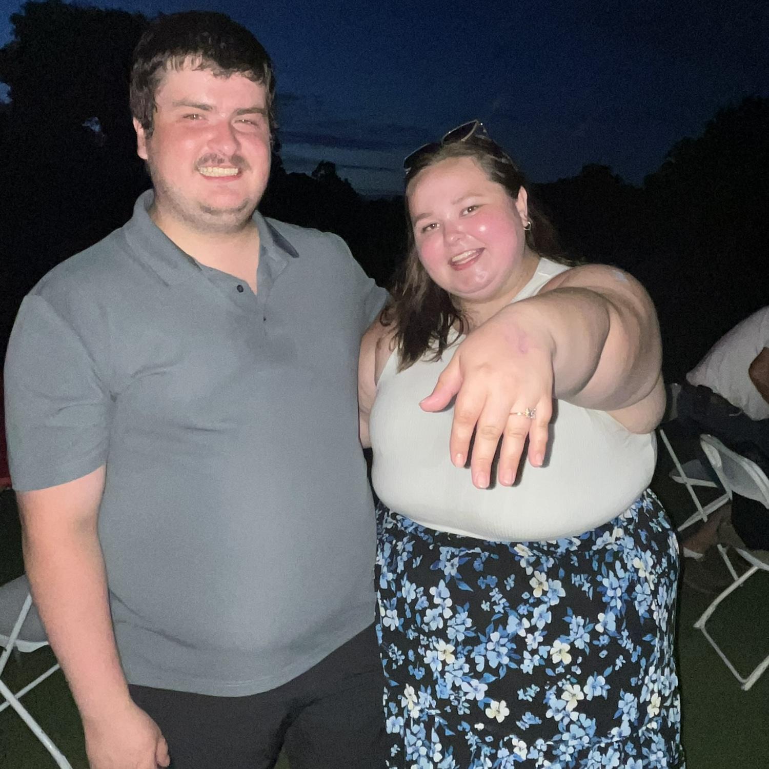Cole proposed to Maddy at the Aurora Country Club on the 3rd of July surrounded by Maddy’s family. 5 years prior at the same event, Cole met Maddy’s family for the first time.