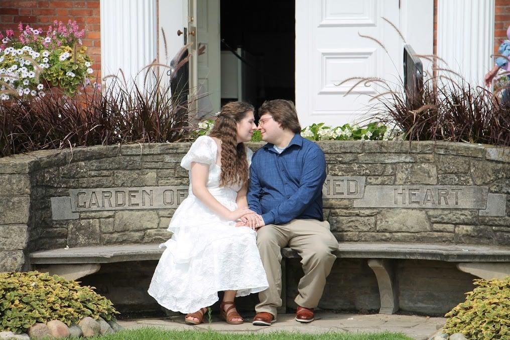 The Wedding Website of Abigail Godin and William Bacon