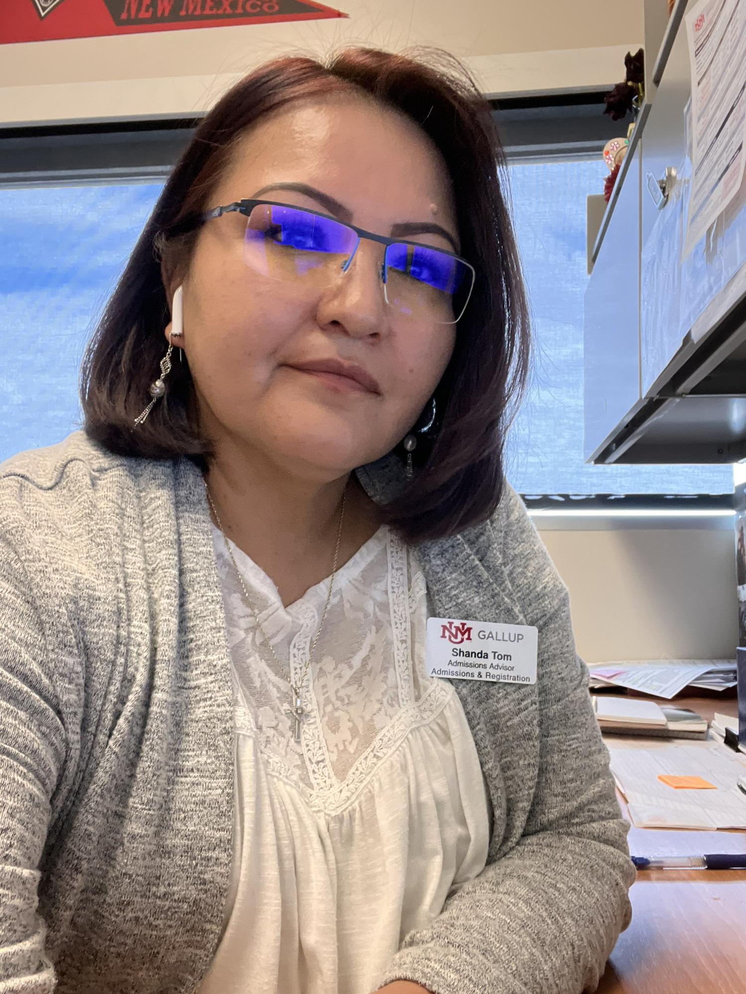 Here I am. I work 🤓 at the University of New Mexico in Gallup as an Admission Advisor.