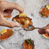 La Barcaza Oyster Bar