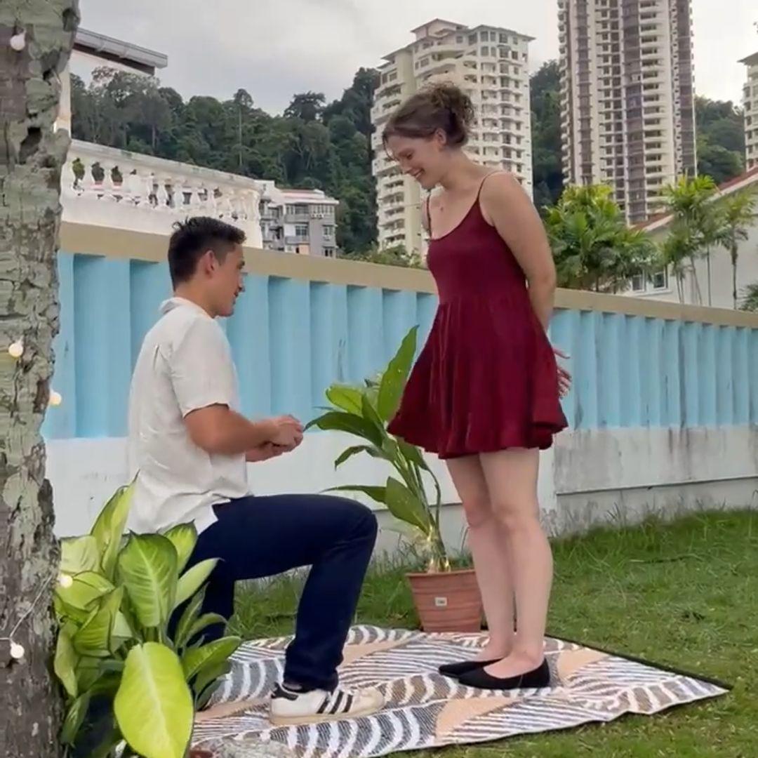 Engagement in Penang, next to the same beach where Shion asked Isabel to the banquet