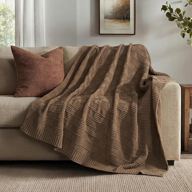 EVERGRACEHOME Modern Checkered Chenille Throw Blanket, Soft Cozy Plaid Knitted Blanket for Sofa & Couch, Decorative Knit Throw for Bed and Living Room, Camel Brown, 60" x 80"