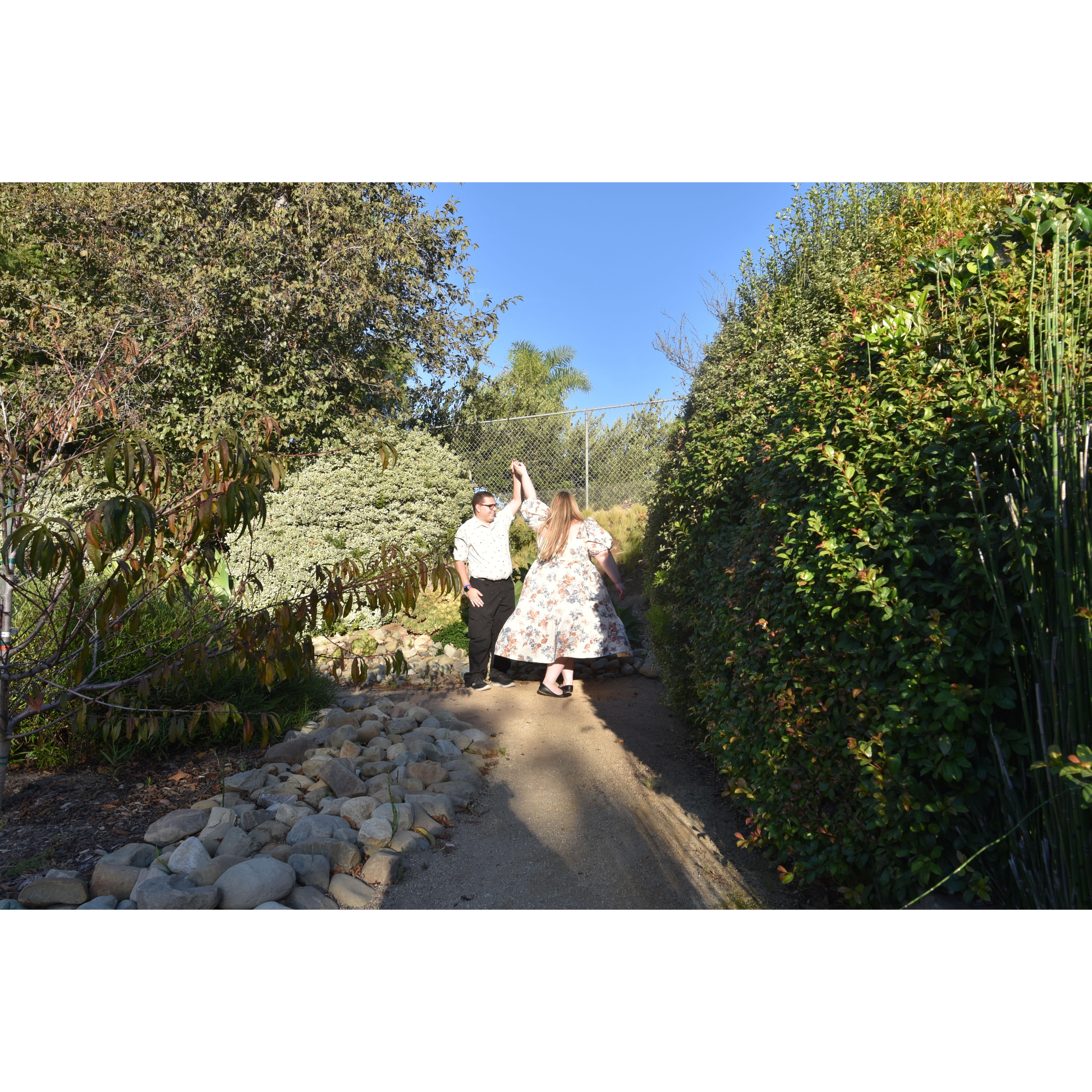 Engagement photos: Nov 2023