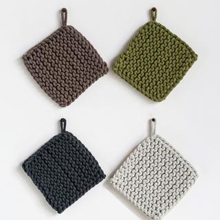 Square Cotton Crocheted 4-Piece Pot Holder Set