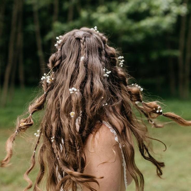 There must be dainty flowers in my hair!