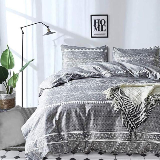 Grey Comforter Set Queen, Ultra Soft Microfiber Reversible Down Alternative Comforter Set - 3 Pieces (1 Solid Comforter Set + 2 Pillow Shams), Bedding Inner Filling Duvet Set for All Season Queen Size