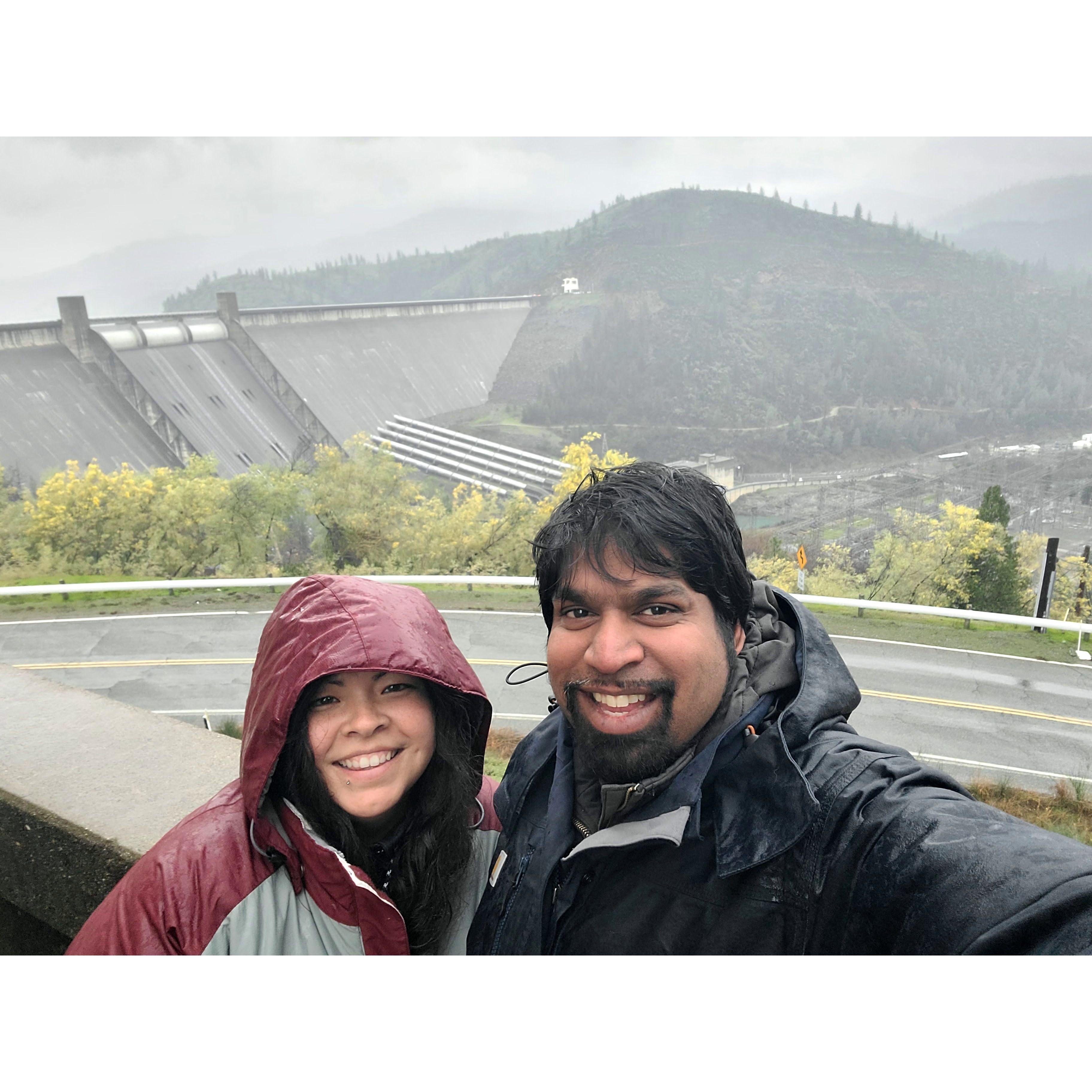 Diana unknowingly on the search for a proposal 💍 site. Nilo dragged her along for a wild goose chase in the rain.