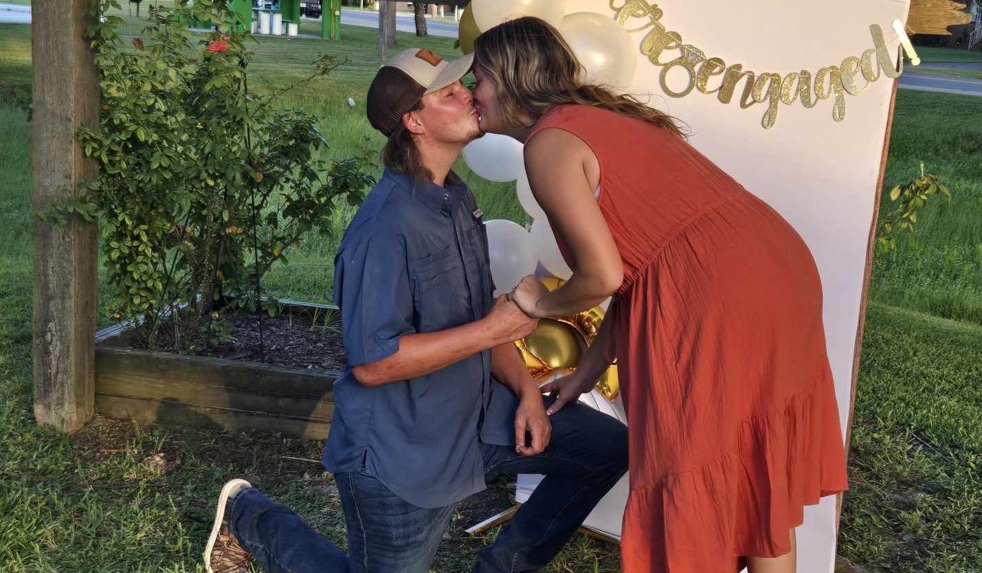 The Wedding Website of Hanna Burnett and Mark Hurlburt
