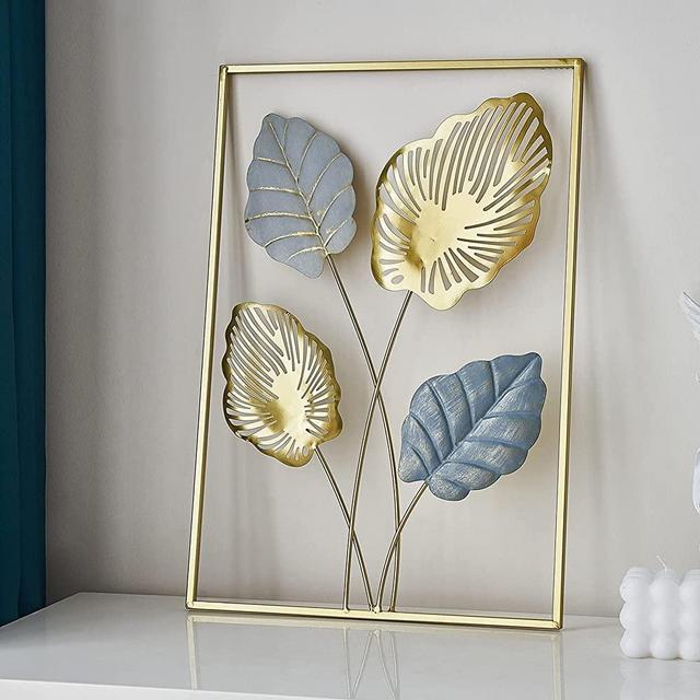 Gold Metal Wall Art Decor for Living Room, Monstera Leaves Wall Home Decor, 17.7 "H x 11.8 "L Room Decor Wall Sculptures Hanging Decorations for Bedroom, Bathroom, Office Decor (Four Leaves)