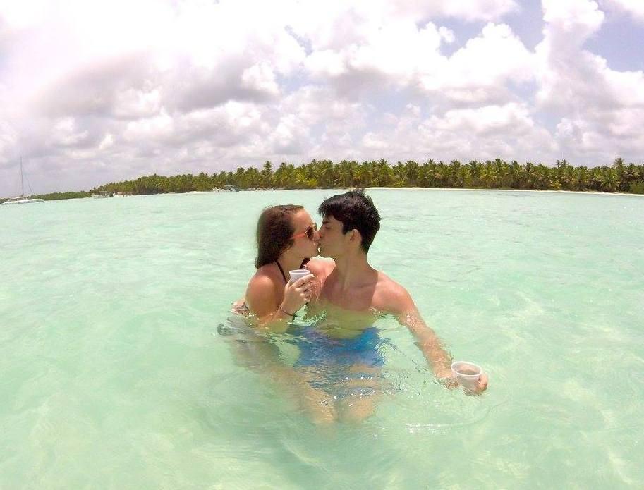 The Wedding Website of Alexis Desilets and Dan MacDonald