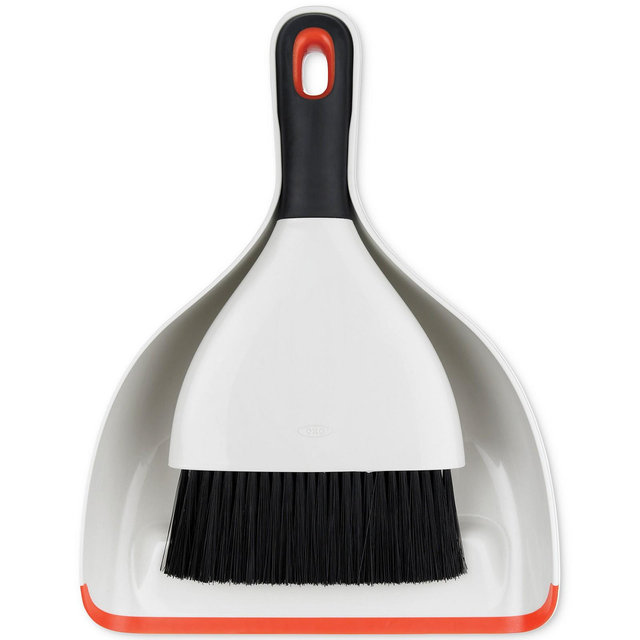 OXO Good Grips Dustpan & Brush Set